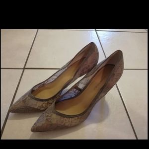 Brand New Banana republic shoes, grey colour, size 10